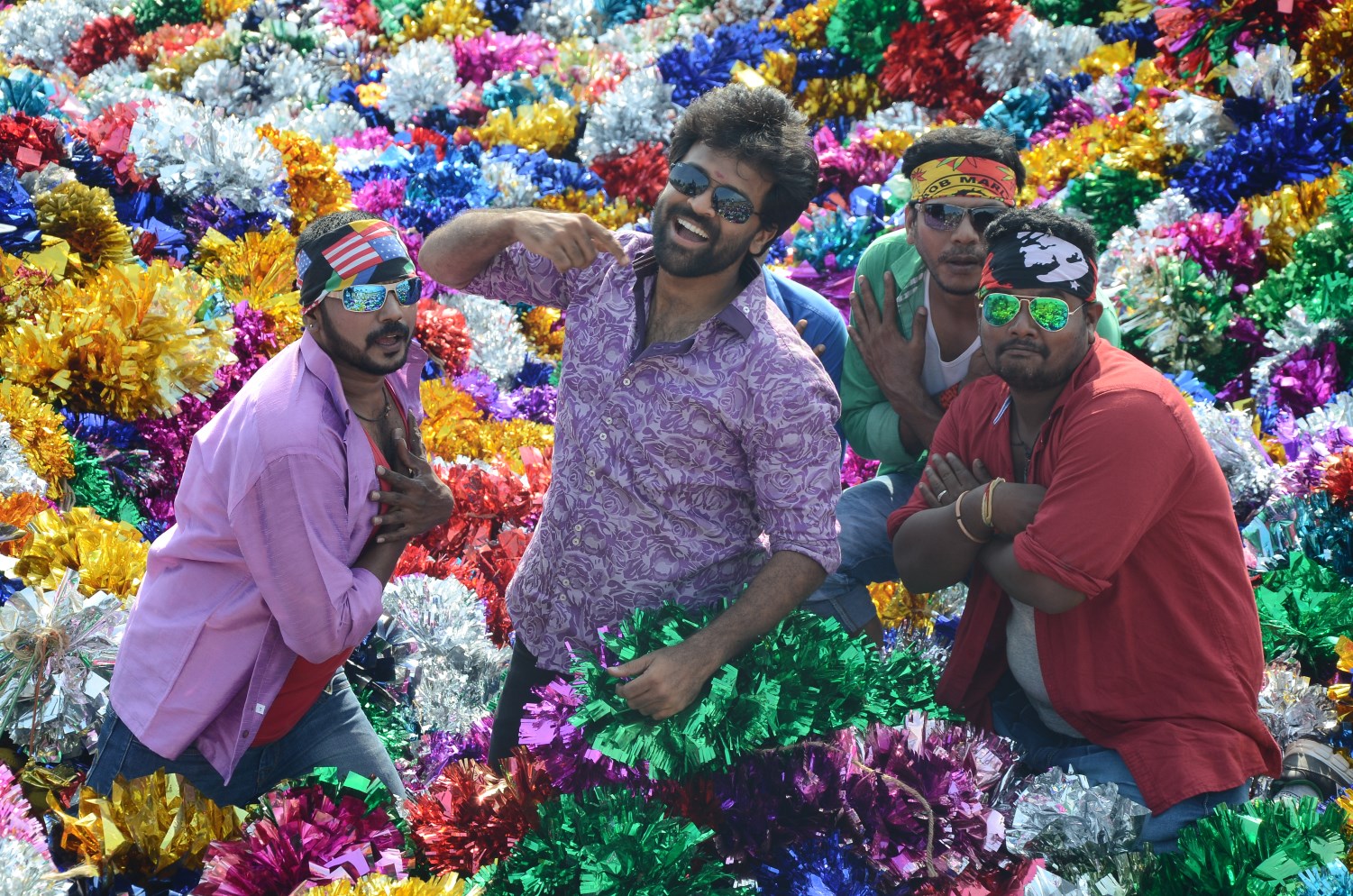 செல்பி என்கிற வியாதியை விவரிக்கும் “ சண்டிக்குதிரை “ – ஆல்பம்