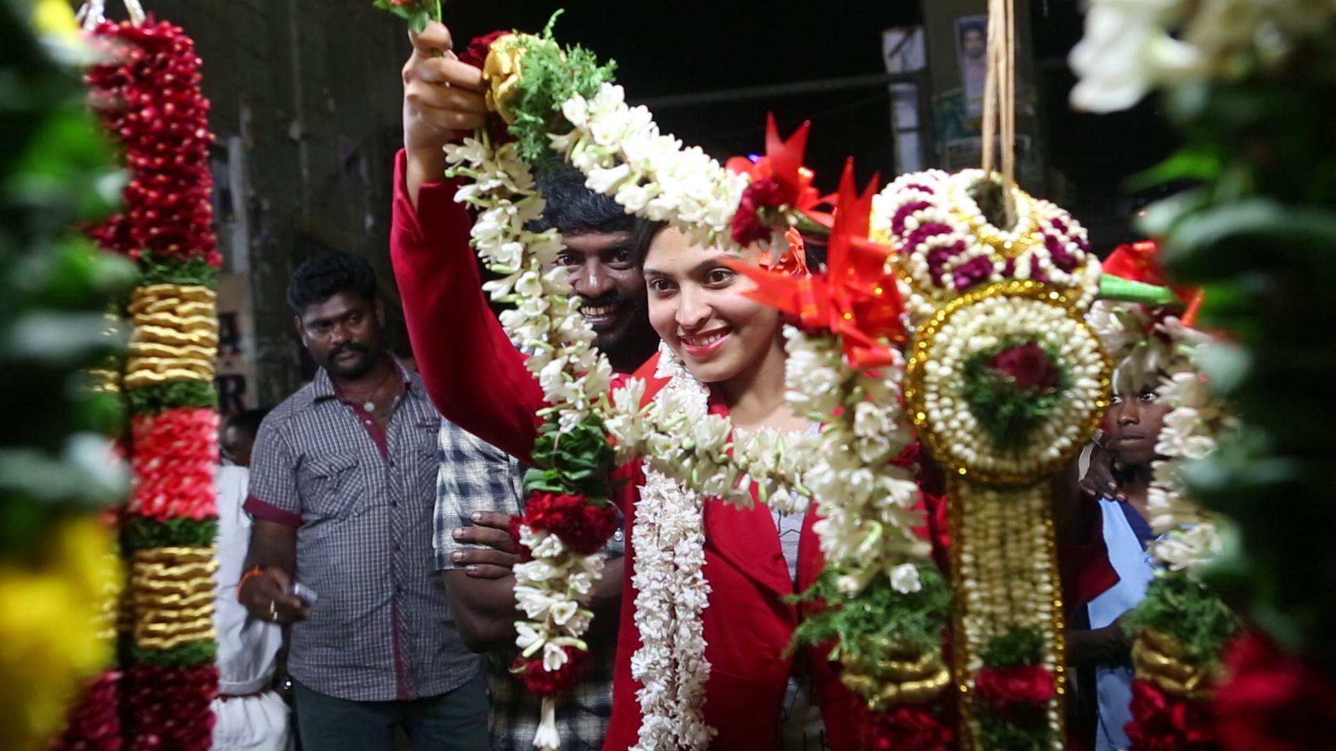 ‘சாலையோரம்’ – திரைப்பட லேட்டஸ்ட் ஸ்டில்ஸ்!