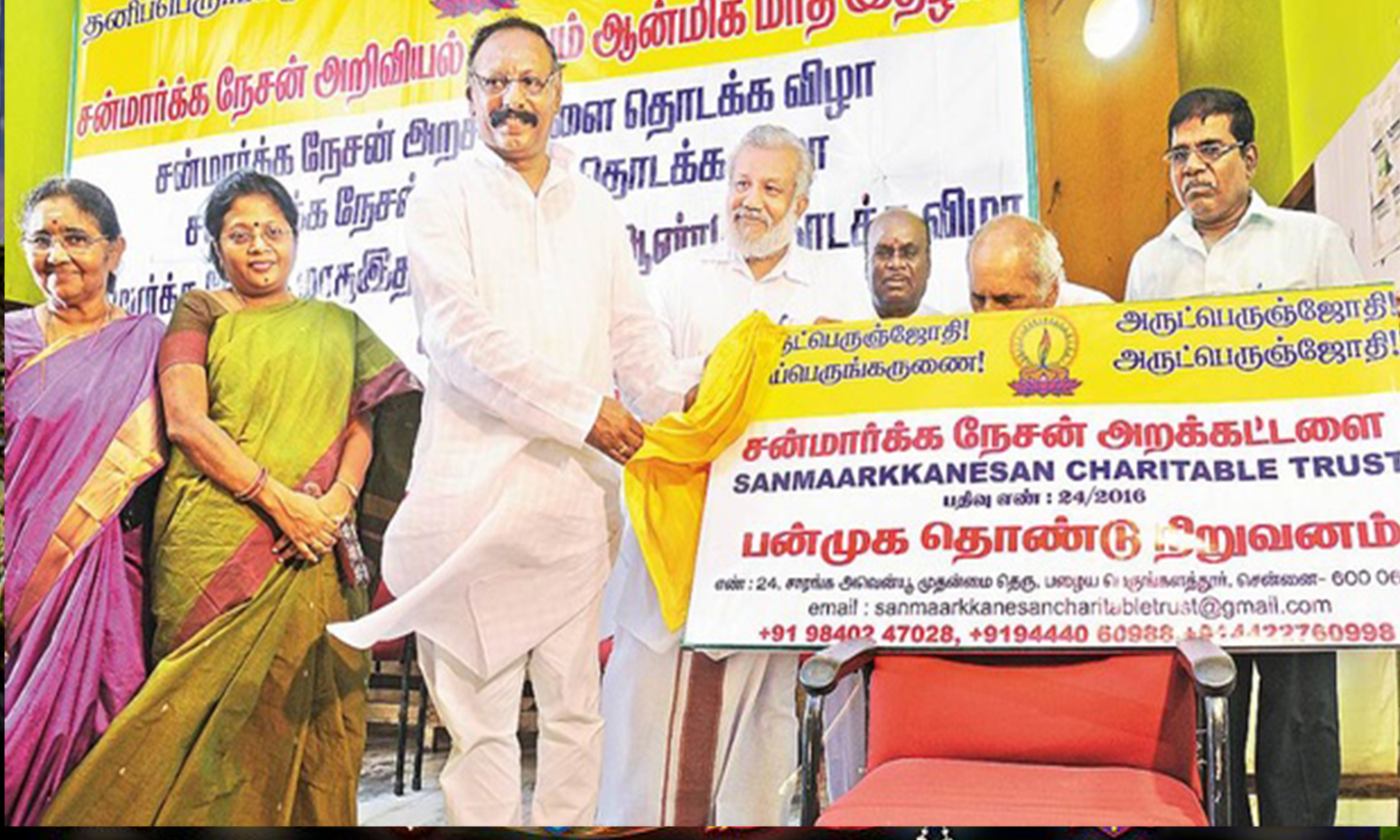 தெருவோரம் நடத்தப்படும் மாமிசக் கடைகளை தடைசெய்யோணும்! – தினமணி எடிட்டர் பேச்சு!