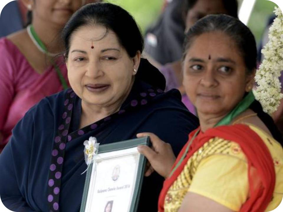 நீங்கள் பிராமணப் பெண்ணா? மகிழ்ச்சி! – கல்பனா சாவ்லா விருது பெற்ற பெண்ணிடம் ஜெயலலிதா!