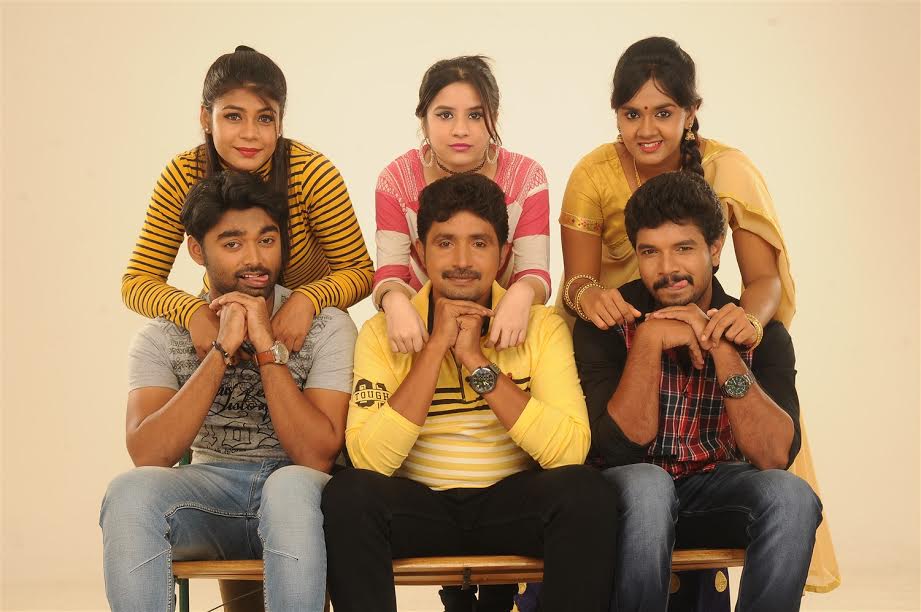 மூன்று கதாநாயகர்கள் நடிக்கும்  “ உன்னால் என்னால் “!