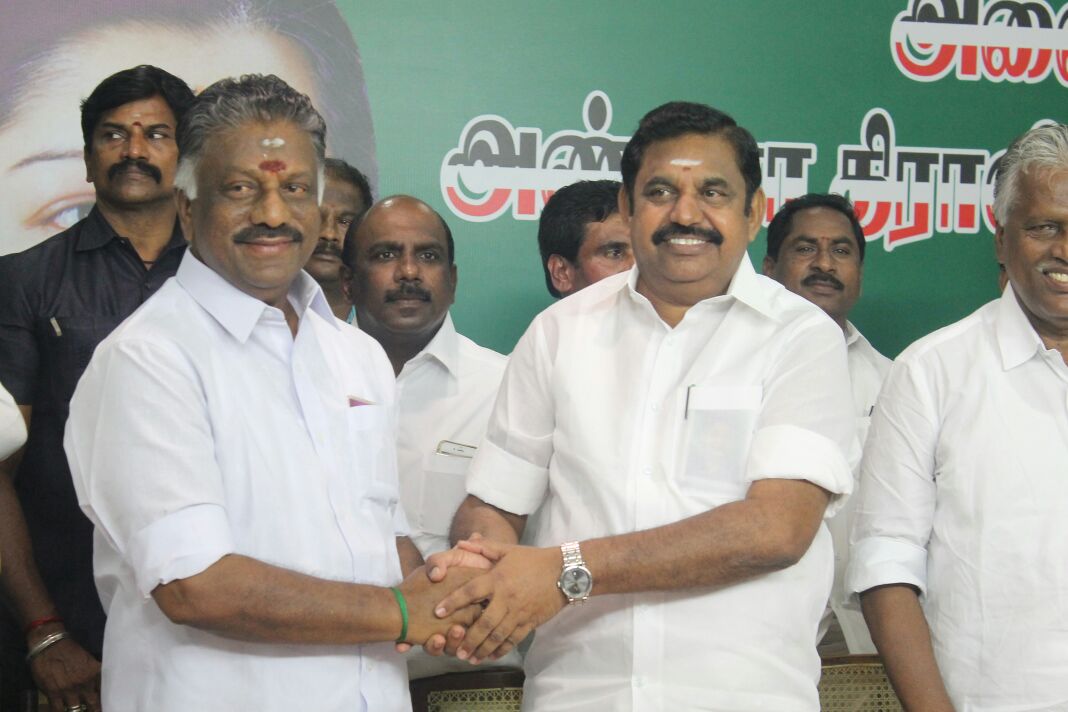 முன்னாள் முதல்வர் ஓபிஎஸ் துணை முதல்வரானார்!