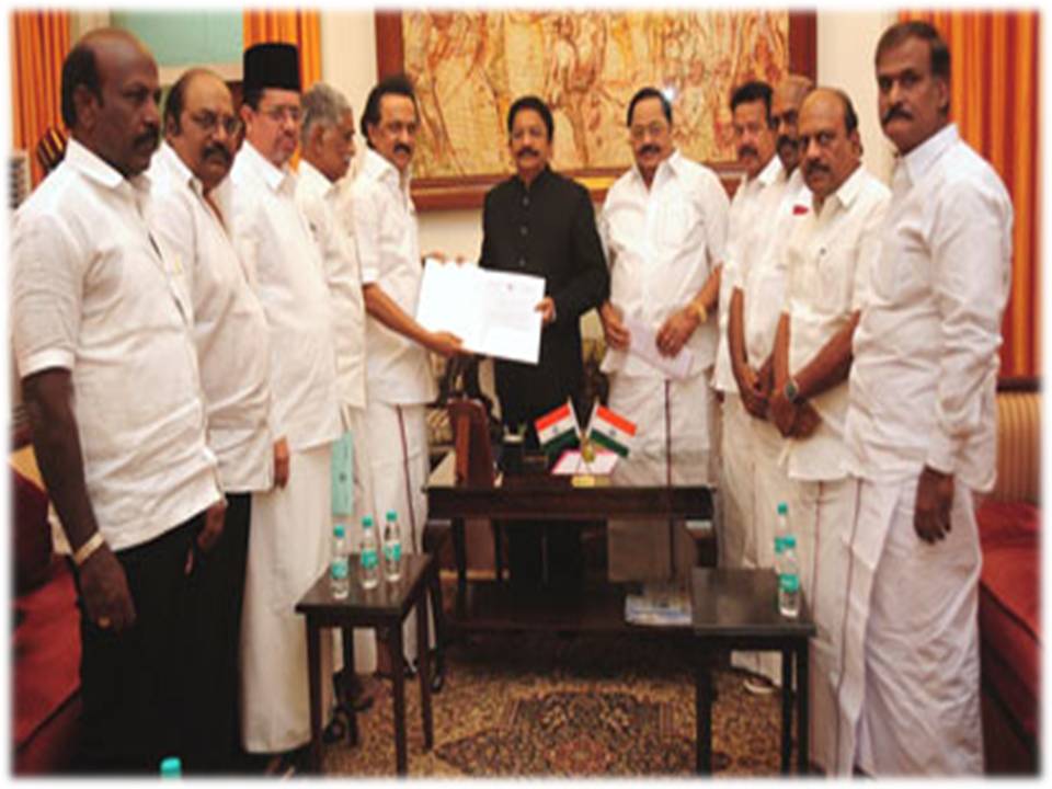 கவர்னருக்கு ஒரு வாரம் அவகாசம்! – ஸ்டாலின் பேட்டி!