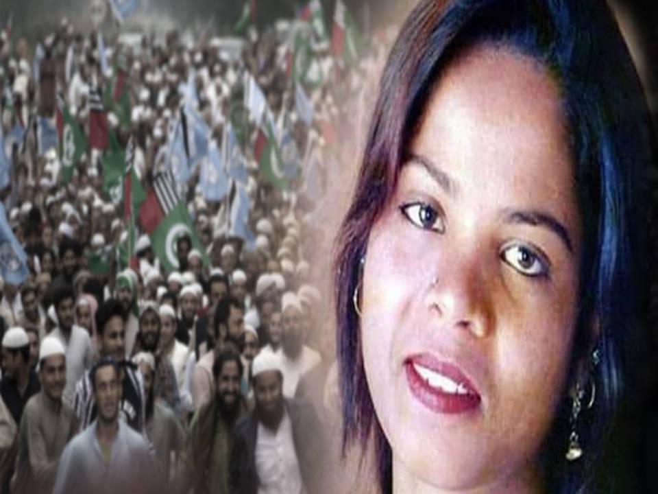 மத நிந்தனை வழக்கில் மரண தண்டனை பெற்று விடுவிக்கப்பட்ட பாக். கிறிஸ்தவ பெண் ஆசியா பீவி கனடாவில் தஞ்சம்!