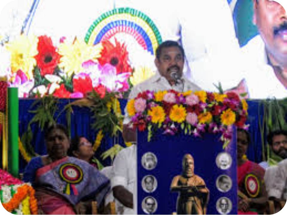 தமிழ்நாடு அரசின் விருதுகள் வழங்கும் விழாவில் எடப்பாடியார் பேசிய்து இதுதான்!