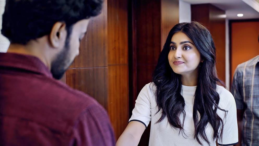 புதுமையான நகைச்சுவை கலந்த காதல் தொடர் தந்தூரி இட்லி!