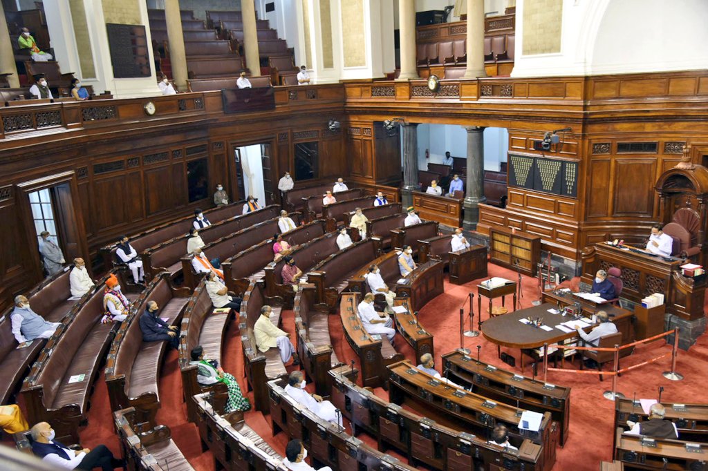 ராஜ்யசபா தமிழக புதிய எம்.பி.-கள் பதவி ஏற்பு!