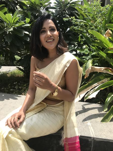 ரெய்ஸா வில்சன் ஸ்டில்ஸ்!