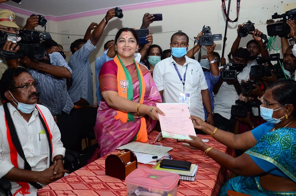 கதாநாயகியாக்கும் நான் – ஆயிரம் விளக்கு வேட்பாளர் குஷ்பு!