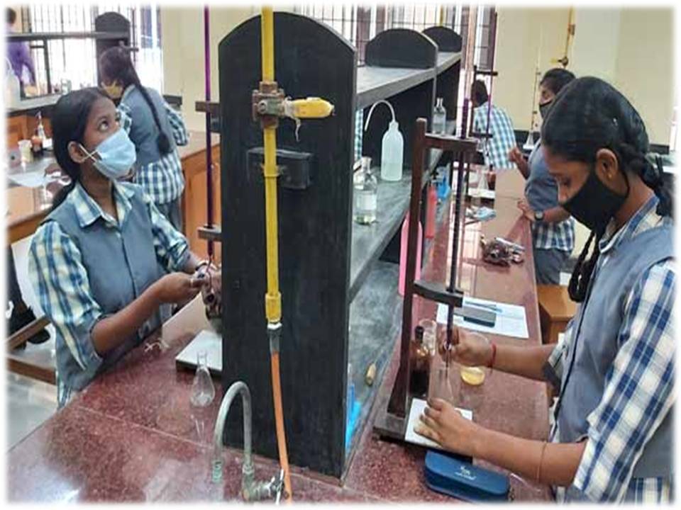 பிளஸ் 2 செய்முறை தேர்வு தொடங்கியது!