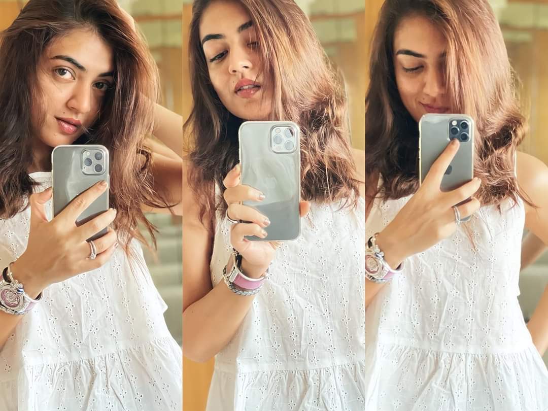 நவரச முகபாவனைப் புகழ் நடிகை நஸ்ரியா-வில் ஸ்டில்ஸ்!