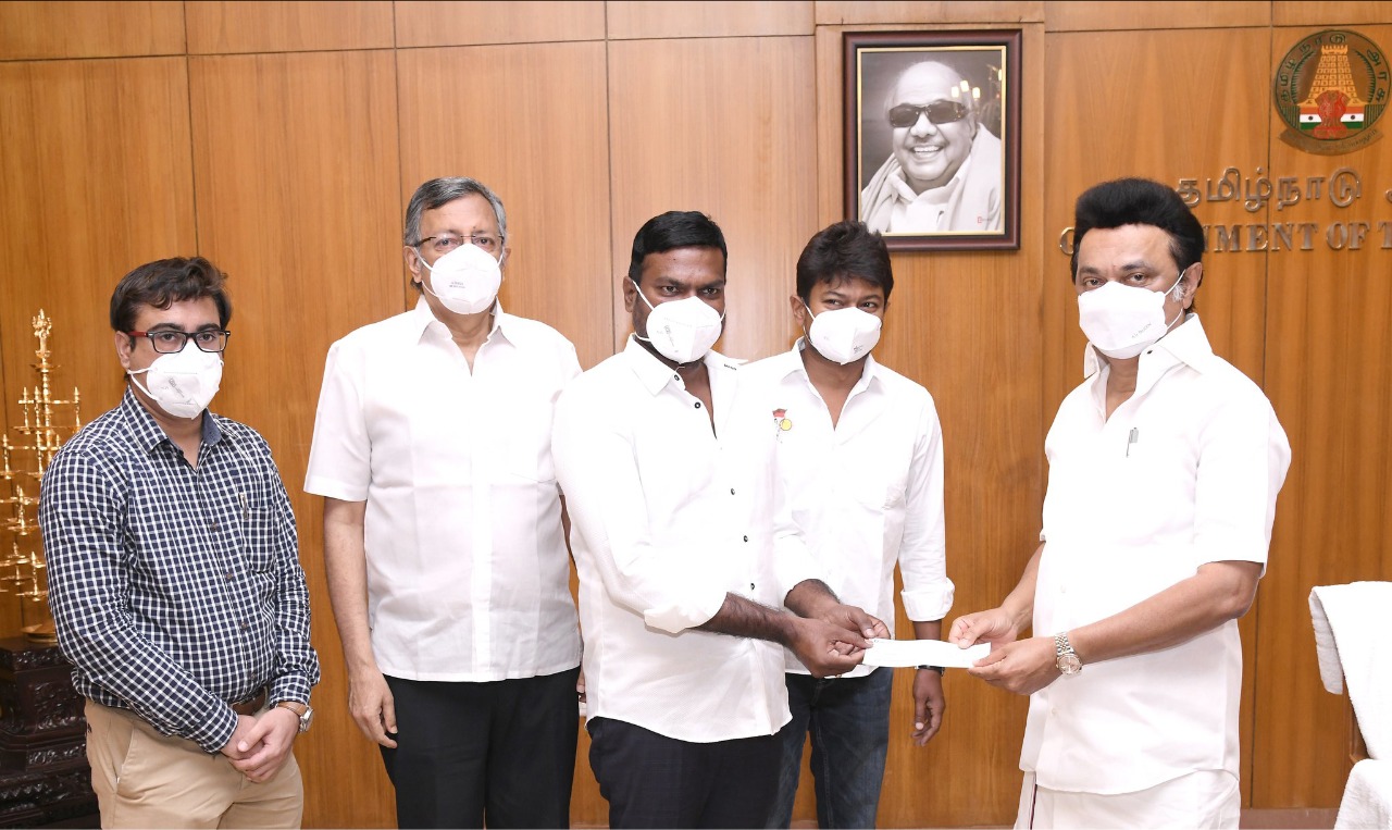 லைகா சுபாஸ்கரன்  சார்பில் கொரோனா பொது நிவாரண நிதிக்கு ரூ.2 கோடி நன்கொடை!