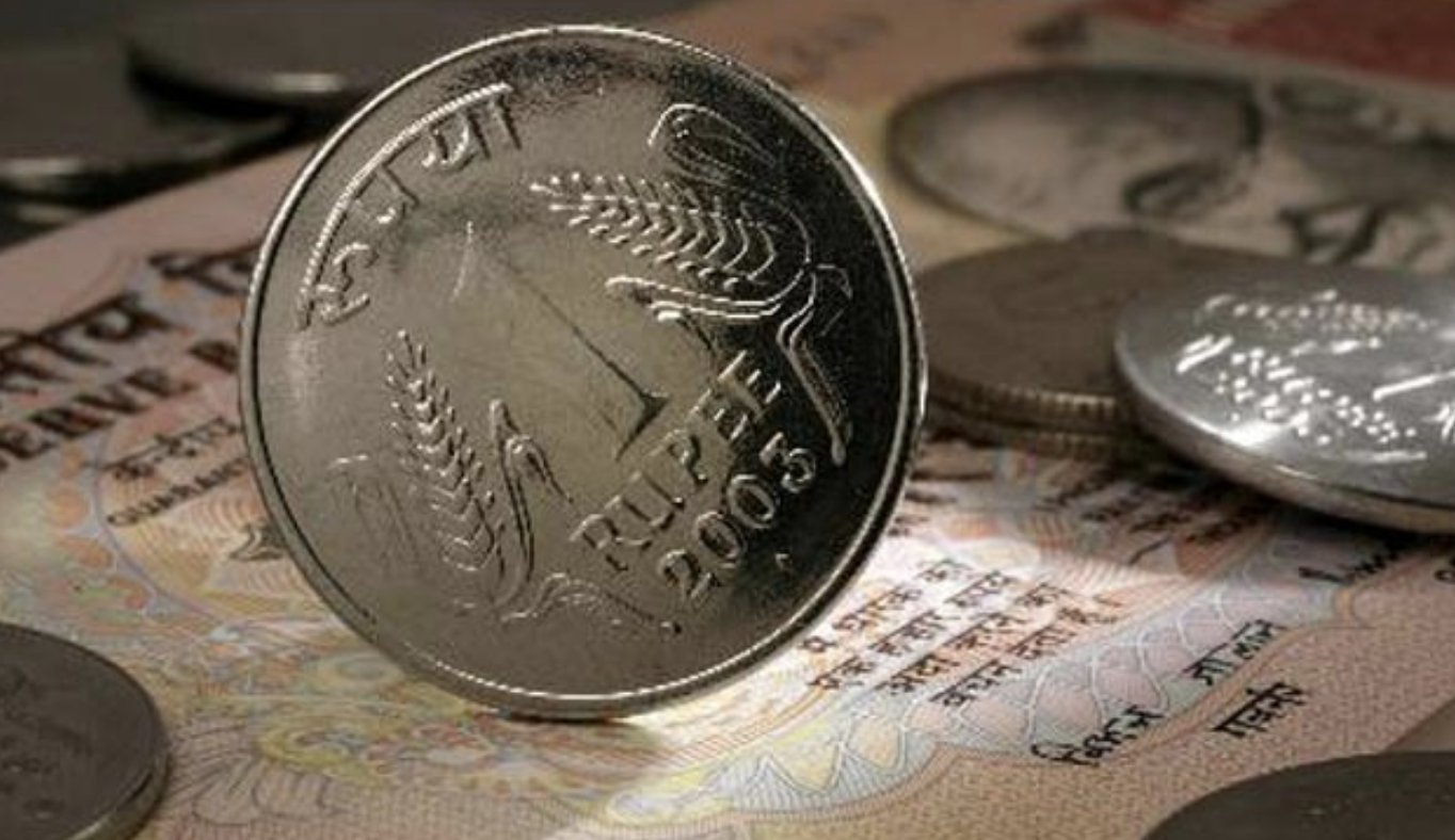 இந்திய ரூபாயின் மதிப்பு குறைந்து கொண்டே வருகிறது!.