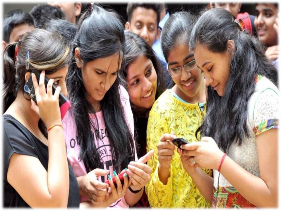 இந்தியா இன்னும் 5 ஆண்டுகளில் உலகின் இரண்டாவது பெரிய ஸ்மார்ட்போன் உற்பத்தி ஸ்தலமாம்!