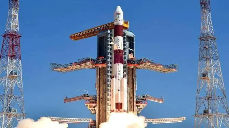 இஸ்ரோ-வின் அதிநவீன ‘ஜிசாட் – 24’ செயற்கைக்கோள்: ஜூன் 22 விண்ணில் ஏவப்படும்!