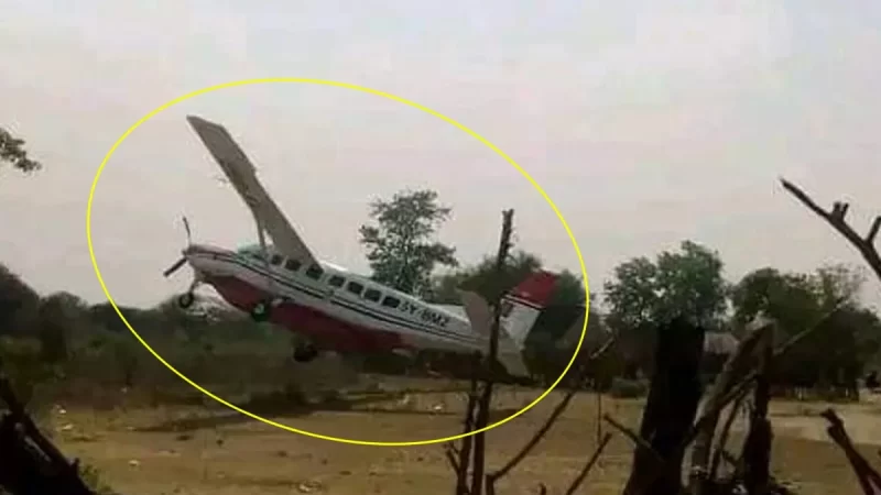 அமேசான் பகுதியில் விமான விபத்து: குழந்தை உட்பட 12 பேர் பலி