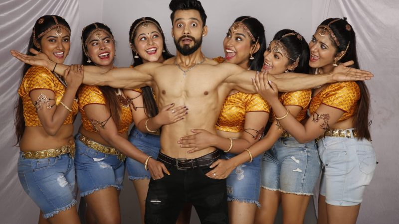 இது அடல்ஸ் ஒன்லி படம்.. சிறுவர்கள் இந்தப் படத்திற்கு வர வேண்டாம்; :- ‘ரா .. .ரா .சரசுக்கு  ராரா…’ படத்தின் தயாரிப்பாளர் ஓப்பன் டாக்!