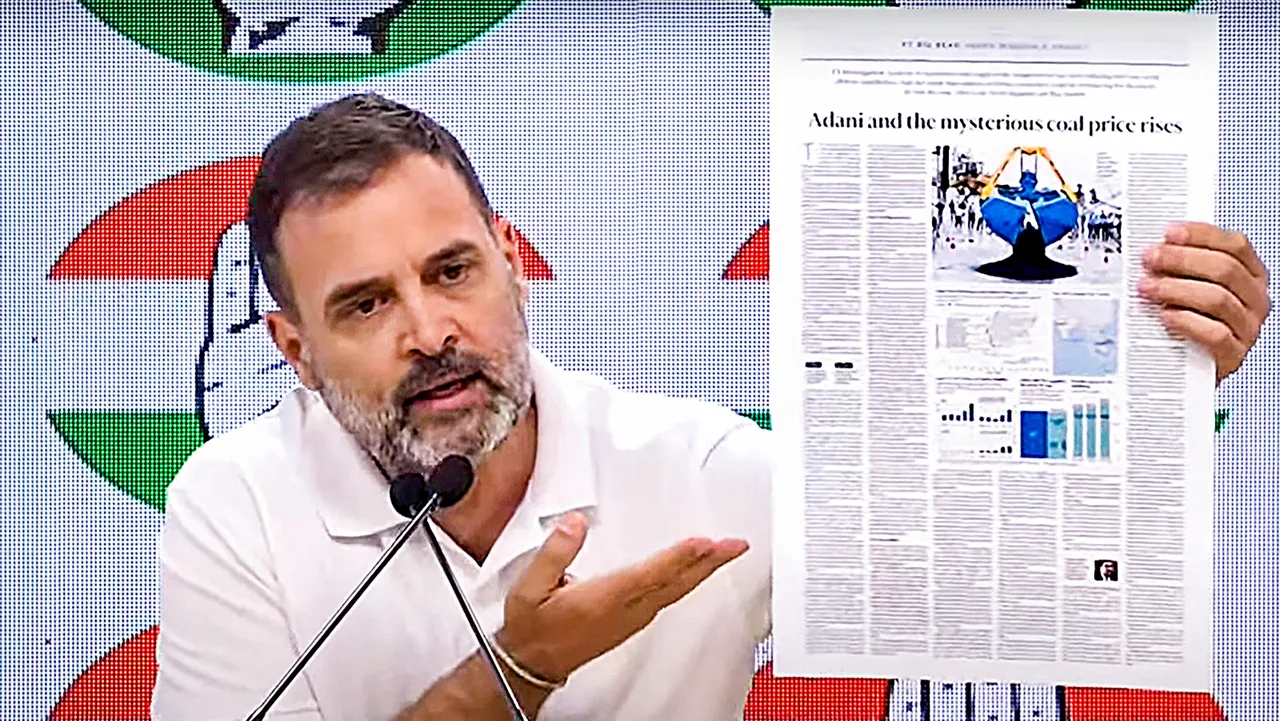 அதானிக்கு பிரதமர் மோடி வெற்று காசோலை (Blank cheque) கொடுத்து இருக்கிறார்!- ராகுல் குற்றச்சாட்டு!