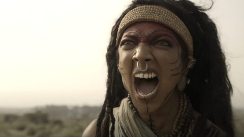 தங்கலான் படத்தில் பழங்குடிப்பெண்ணாக கலக்கும் மாளவிகா மோகனன்