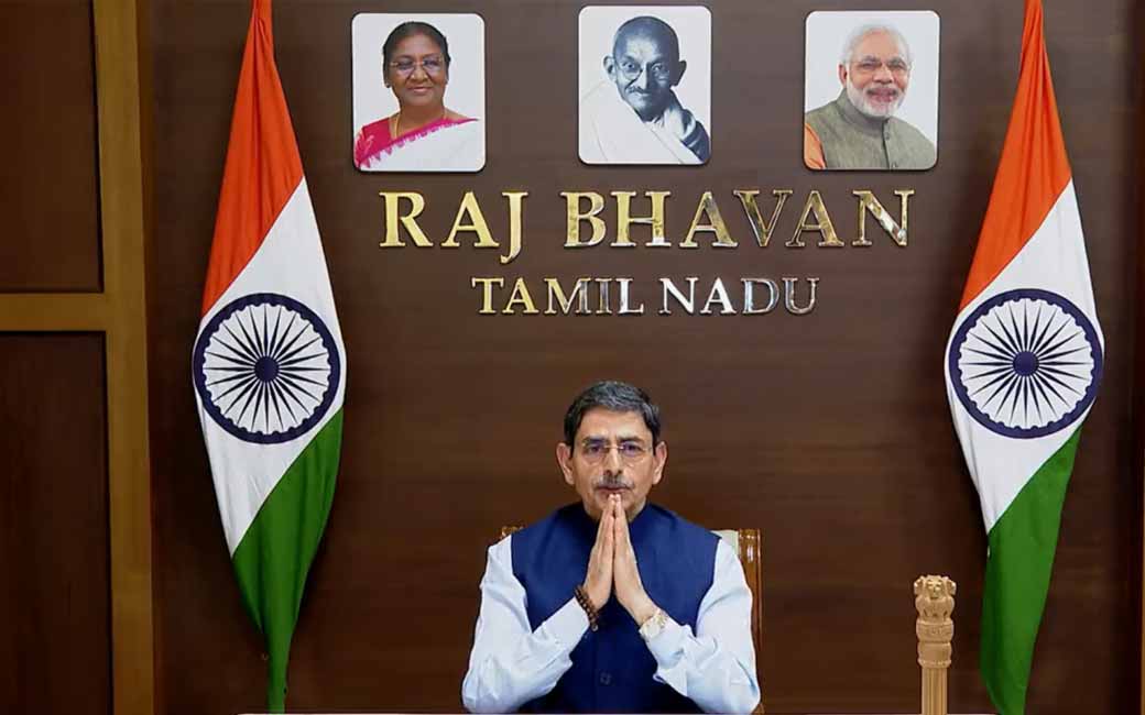 தமிழில் தீபாவளி வாழ்த்துகளுடன் செய்தி பகிர்ந்த கவர்னர் ரவி – வீடியோ!
