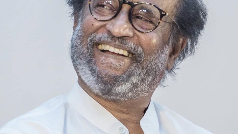 என்னமாய்க் கம்பி கட்டுகிறார்கள்?