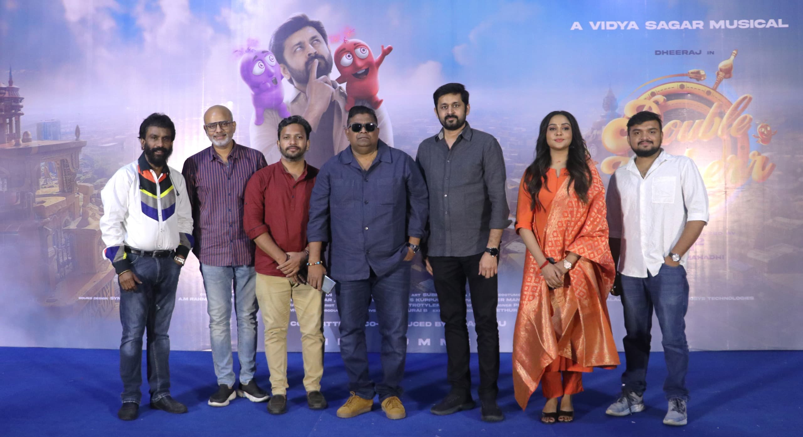 ஒரு டாக்டரை ஆக்டராக்கிய டபுள் டக்கர் படத்தின்  பத்திரிகையாளர் சந்திப்புத் துளிகள்!