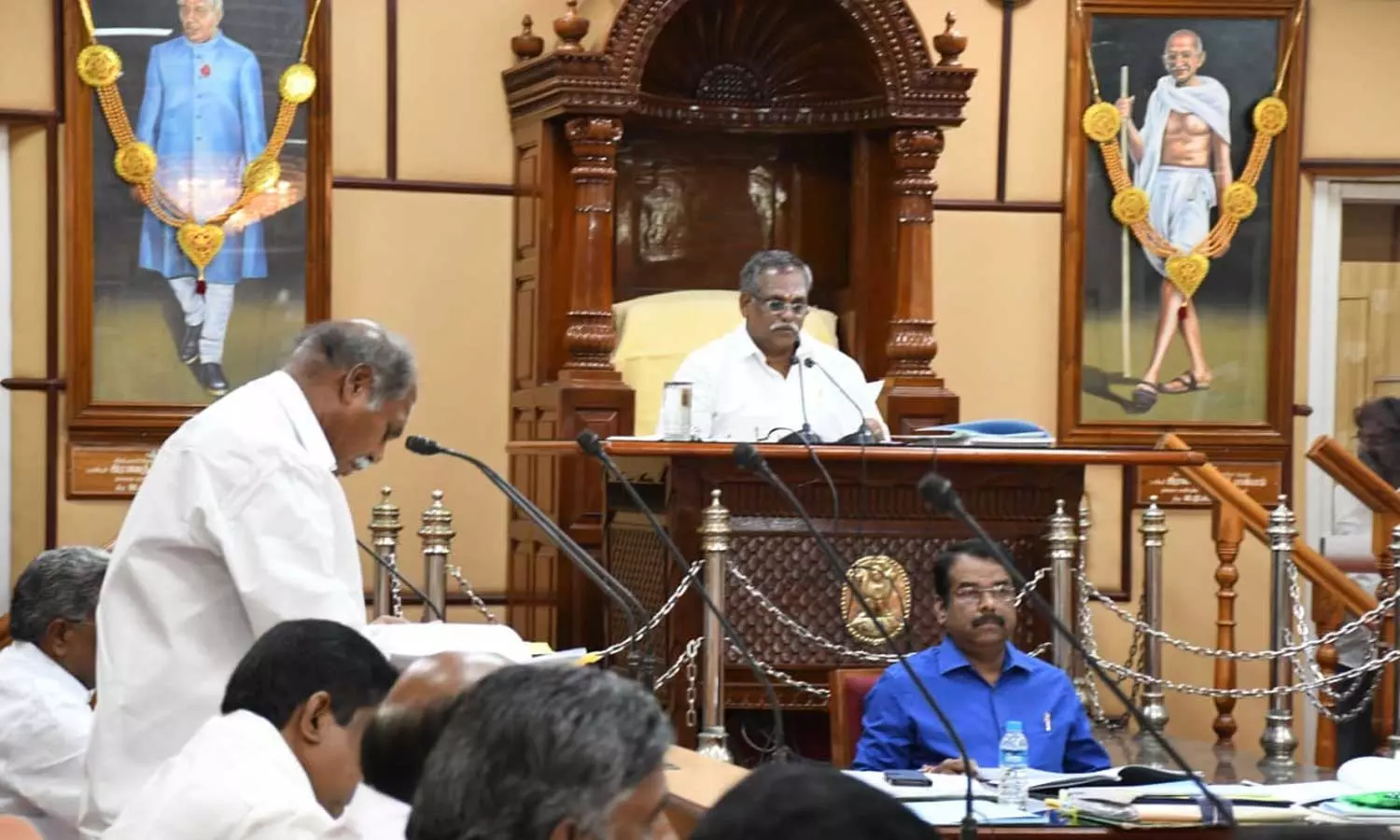 புதுச்சேரி :  ஐந்து மாத செலவுக்கான  இடைக்கால பட்ஜெட்-  முதலமைச்சர் என்.ரங்கசாமி தாக்கல்!