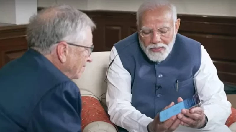 நான் AI தொழில்நுட்பத்தை பயன்படுத்தி வருகிறேன்: பில் கேட்சிடம் பிரதமர் மோடி!