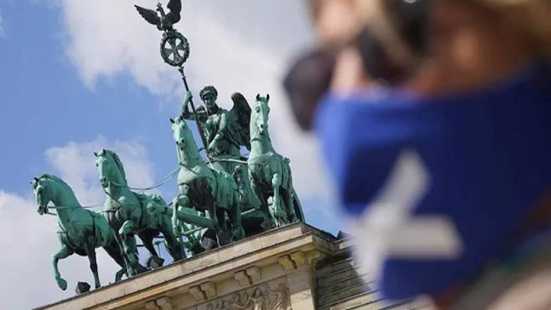 ஐரோப்பாவில் வலதுசாரி எழுச்சி குறித்த ஆரூடம்!