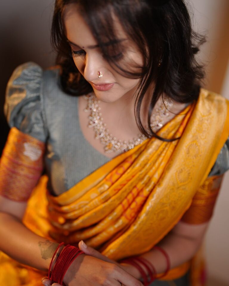 ஶ்ரீசத்யாவின் லேட்டஸ்ட் ஸ்டில்ஸ்!