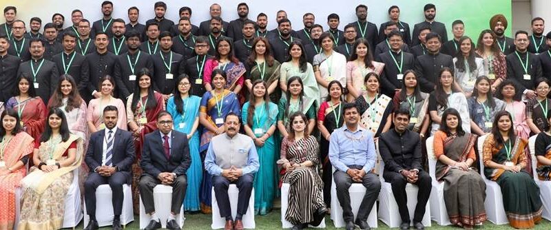 2023-ம் ஆண்டில் 74 பெண் ஐஏஎஸ் அதிகாரிகள்- இணையமைச்சர் ஜிதேந்திர சிங் பாராட்டு!