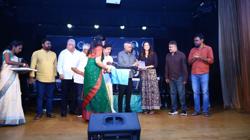 லிங்குசாமியின் ஹைக்கூ தொகுப்பாக ‘பெயரிடப்படாத ஆறுகள் நூல் வெளியீட்டு விழா’!