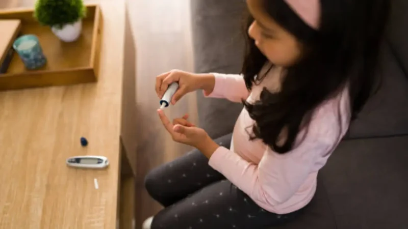 குழந்தைகளை அச்சுறுத்தும் சர்க்கரை நோய்: பெற்றோர்களுக்கு ஒரு எச்சரிக்கை!