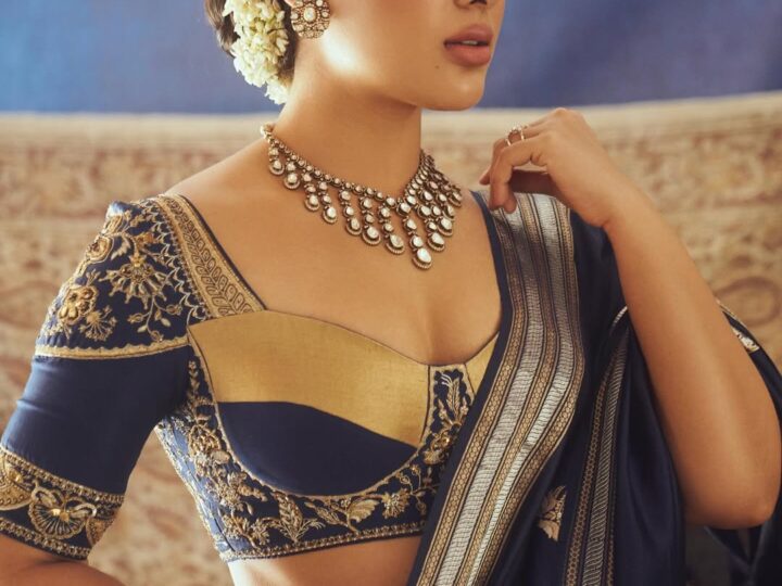 சம்யுக்தா மேனன் லேட்டஸ்ட் ஸ்டில்ஸ்