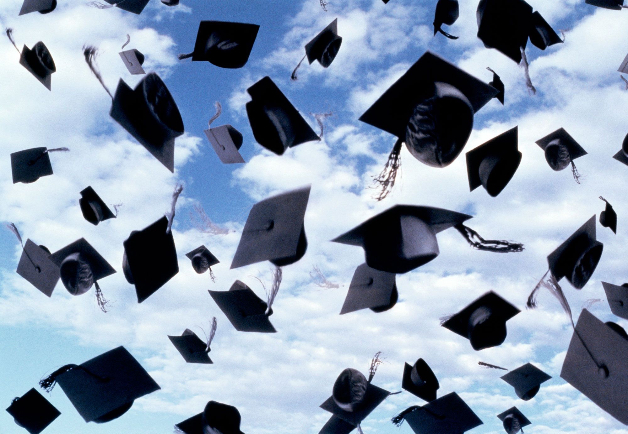 கல்வியில் புதிய நெருக்கடி: ‘அதிகப்படியான’ கல்வி ஆபத்தா?