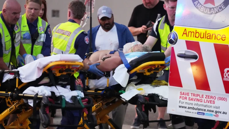 🚨ஆஸி. துப்பாக்கிச் சூடு பயங்கரவாத தாக்குதலாம்: சிட்னியில் 12 பேர் பலி!