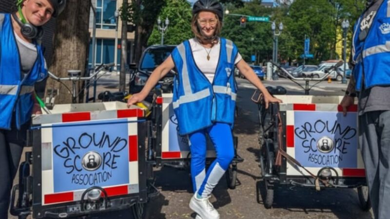 🏠”வீடற்றோருக்கு வேலை” திட்டம் – அல்புக்கெர்கியில் மலர்ந்த மனிதநேயப் புரட்சி!