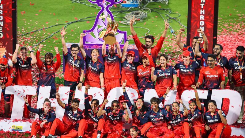 மகளிர் பிரீமியர் லீக்: பெங்களூரு அணி இரண்டாவது முறை கோப்பையை வென்றது!