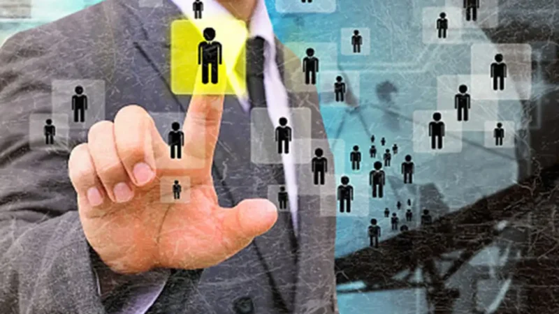 இந்திய வேலை வாய்ப்பு சந்தையின் விசித்திர முரண்!