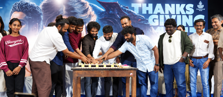 வெற்றித் மிதப்பில் இம்மார்டல்: ஜிவி பிரகாஷுக்கு ஸ்பெஷல் கிஃப்ட்!-