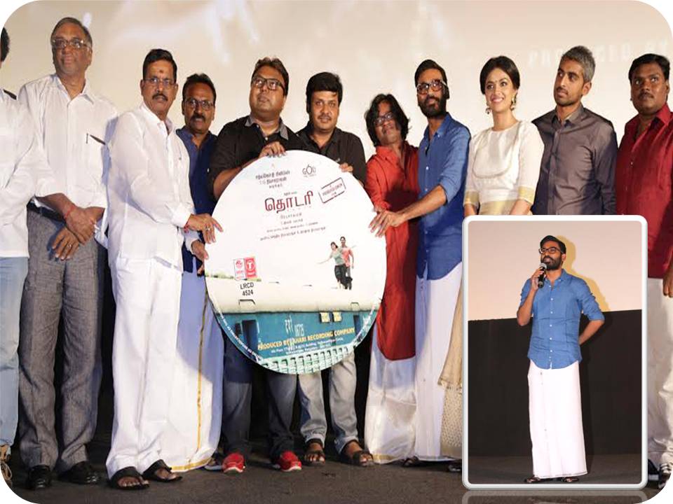 “நான் இளைய சூப்பர் ஸ்டாரா?” –  ‘தொடரி’ தனுஷ் கூச்சம்