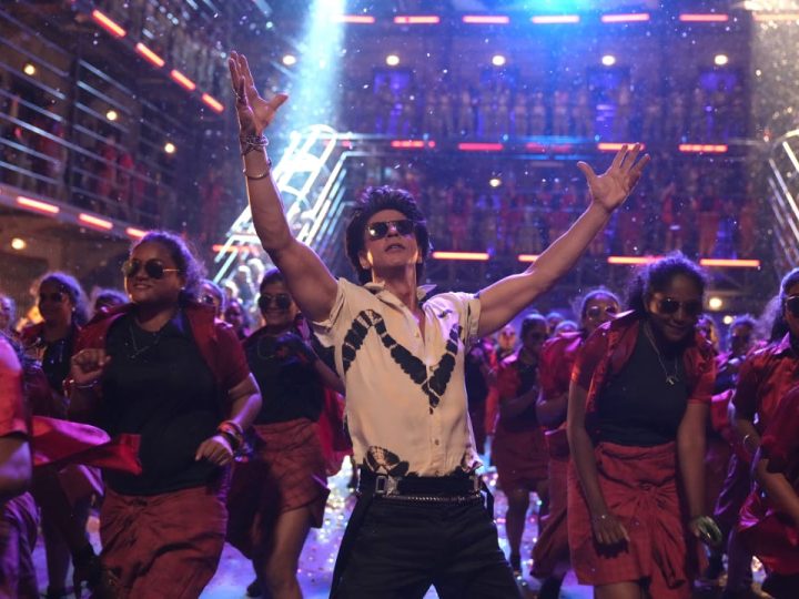 ஷாருக் கானின் மீர் அறக்கட்டளை- பல்வேறு தன்னார்வ தொண்டு நிறுவனங்களுடன் இணைந்து ஜவானின் சிறப்புக் காட்சிகளை திரையிட்டது..!