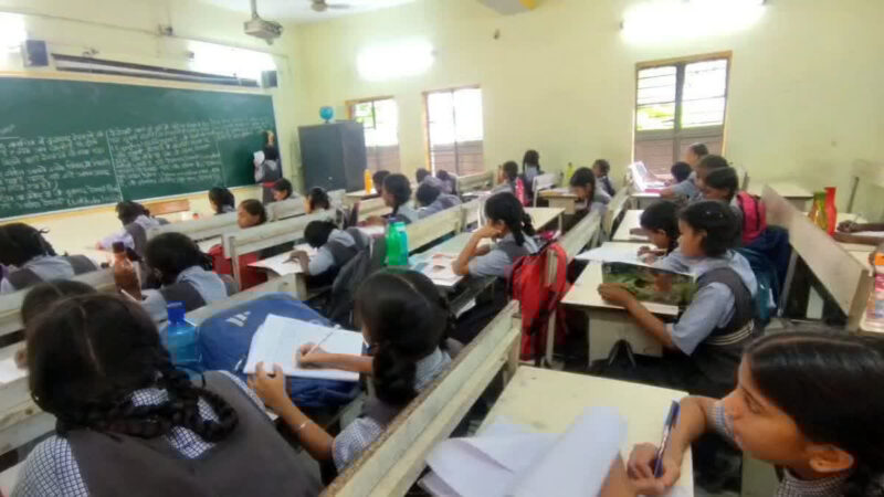 உலகின் சிறந்த பள்ளிக்கான விருதை வென்ற மகாராஷ்டிரா அரசுப் பள்ளி!